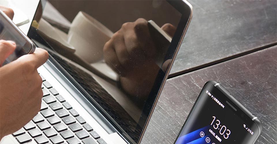 TANGGOOD Wireless Charger 10W Qi Fast Wireless Charger Pad Stand with Breathing Light for Samsung S8 Plus S7 S6 iPhone X 8 Plus