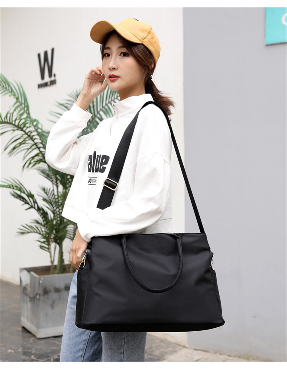 Casual Nylon Cloth One Shoulder Travel Bag Female Fashion Simple Sports Fitness Handbag Large Capacity Solid Color Crossbody Bag