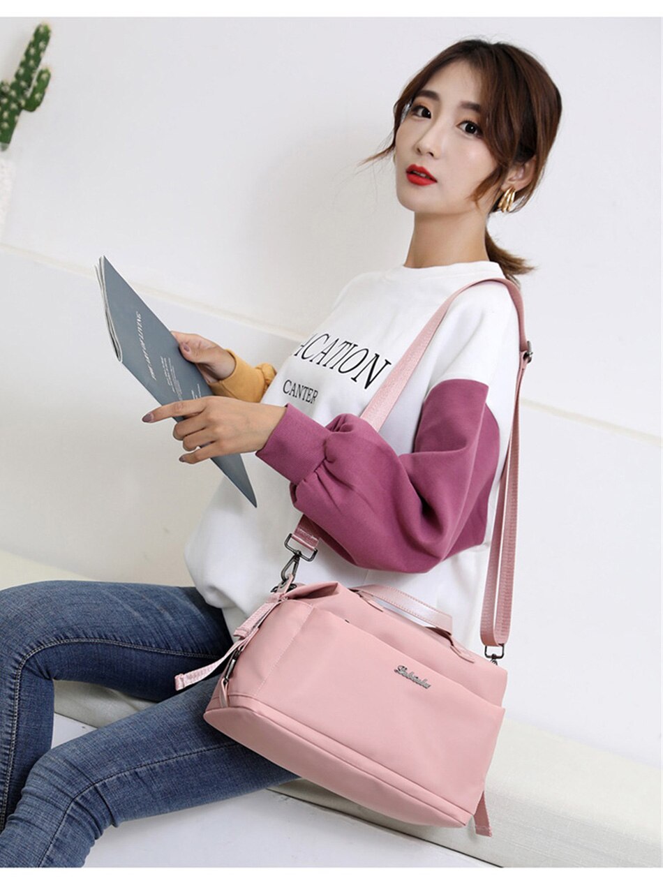 Outdoor Leisure Fashion Female Bag New Trend Fashion Simple Portable Single Shoulder Bag Waterproof Solid Color Nylon Female Bag