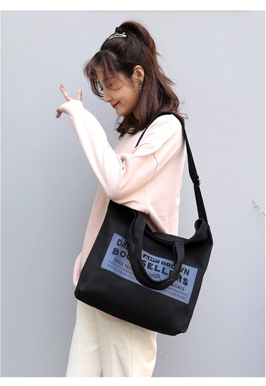 Fashion Letter Women Canvas Messenger Bags Single Shoulder Bags 2019 Winter New Soft Buckle Female Students Lady School Handbags