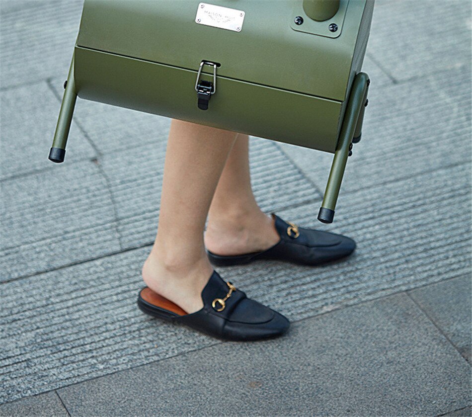 Portable Outdoor Barbecue Grill Household Small Barbecue Skewers Thickened Carbon Grill Camping Picnic Suitable For 3-5 People