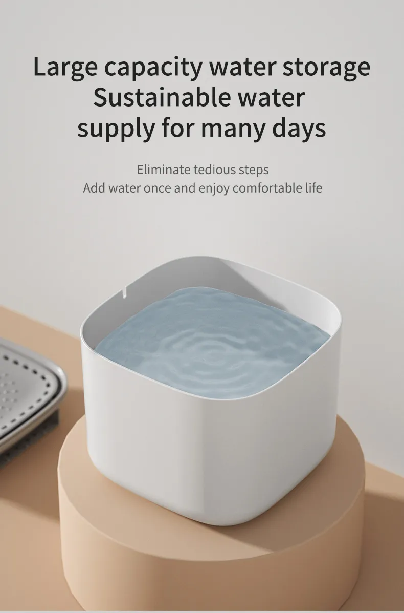 Water fountain with filtration for cats 3L