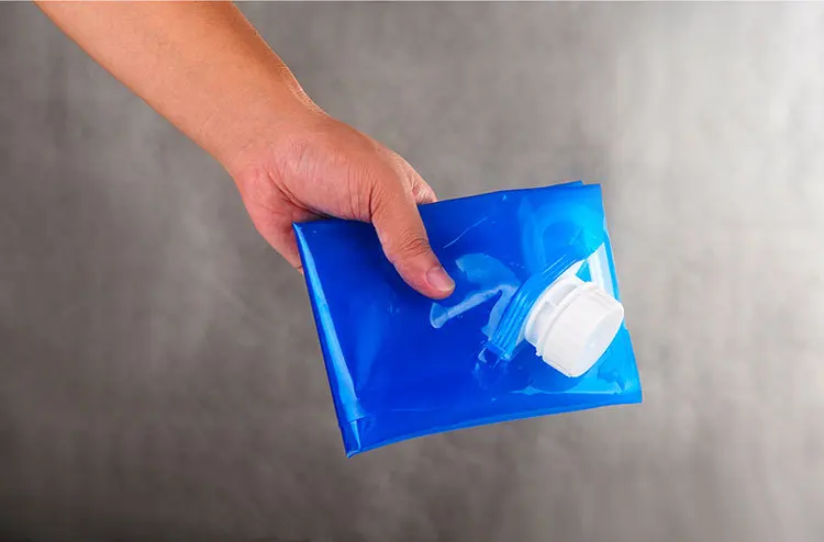 Super resistant collapsible water bag